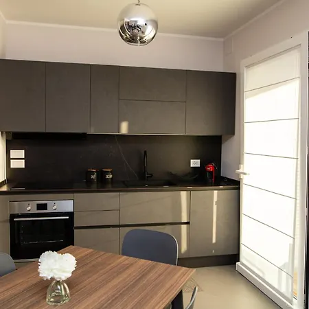 Casa Di Renzo- 200m Dal Mare Con Posto Auto Apartment Pescara