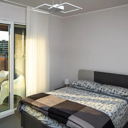 Apartment Casa Di Renzo- 200m Dal Mare Con Posto Auto Pescara